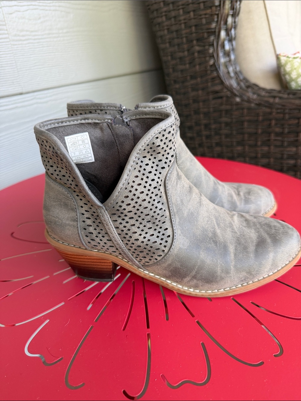 Rocket Dog Gray Perforated Ankle Booties Womens